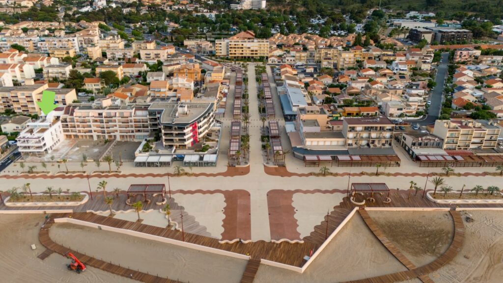 vue aérienne de narbonne plage